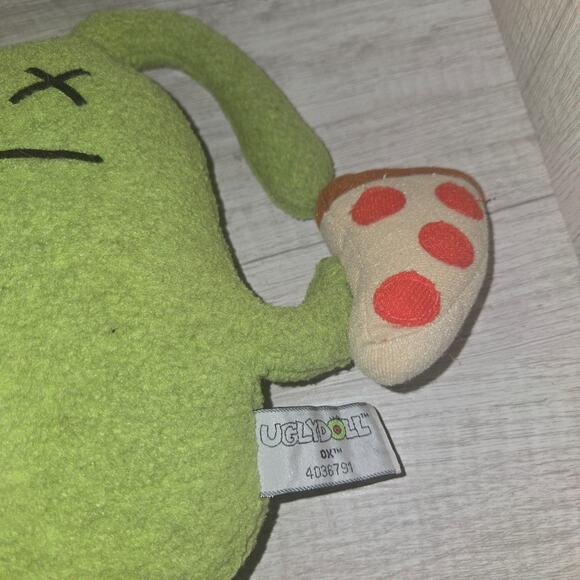 UGLYDOLL 9" Ugly Doll 2013 OX PIZZA Slice Green Retired - Picture 9 of 12